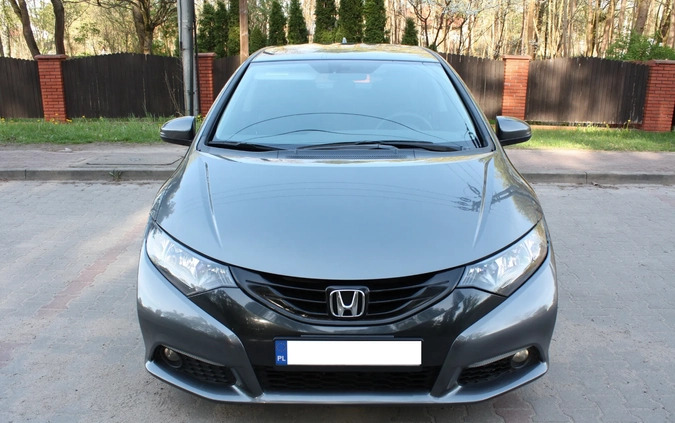 Honda Civic cena 36900 przebieg: 145000, rok produkcji 2012 z Piaseczno małe 254